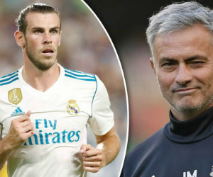 MU tậu Bale giá sộp 92 triệu bảng, Mourinho trách fan