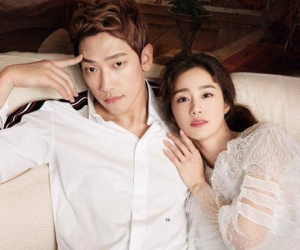Rain đưa bà xã Kim Tae Hee đi nghỉ ở Italy trước ngày sinh nở