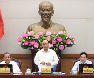 Thủ tướng: "Thủ tục bán gà còn lâu hơn nuôi gà"