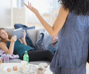 5 kiểu bạn cùng phòng cần "tránh ngay còn kịp"