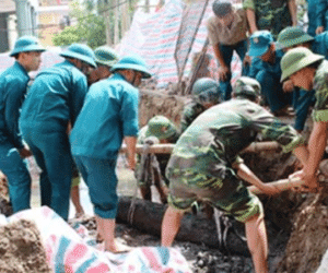 Đào móng xây nhà, phát hiện quả bom nặng 250kg