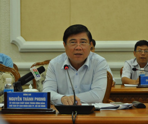 Chủ tịch UBND TP.HCM Nguyễn Thành Phong: "Các anh toàn báo cáo không đúng sự thật"