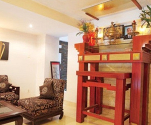 Đặt bàn thờ gia tiên trong nhà chung cư như thế nào để tránh bất hòa, đón tài lộc