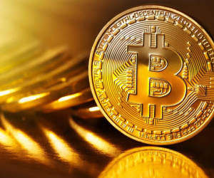 Tiền điện tử Bitcoin "tuột dốc" sau khi chạm mốc 5.000 USD