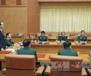 Chủ tịch nước làm việc với lãnh đạo Bộ Quốc phòng