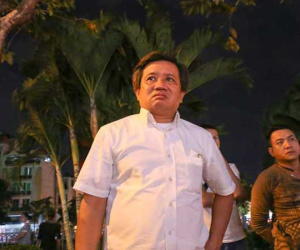 Để vỉa hè bị tái chiếm, lãnh đạo phường bị ông Đoàn Ngọc Hải “sờ gáy”