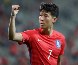 Hàn Quốc giành vé dự World Cup 2018 sau trận hòa Uzbekistan