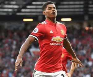 Im lặng suốt mùa Hè, Real Madrid bất ngờ "tấn công" Man United