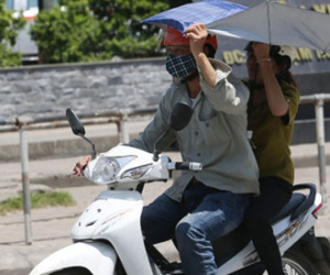 Miền Trung sắp giảm nắng nóng, Bắc Bộ mưa giông kéo dài