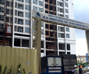 Rơi từ công trình Landmark Plus, nam công nhân tử vong