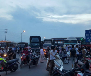Đề nghị công an điều tra việc "gây rối, kích động" ở trạm thu phí QL5