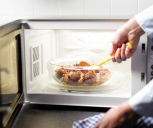 Nhiều người "cạch mặt" lò vi sóng vì sợ ung thư: Đây mới là sự thật!