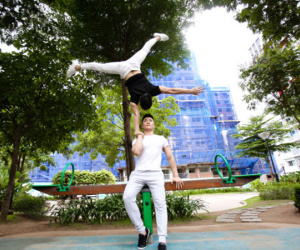 Hoàng tử xiếc Quốc Nghiệp bị vẹo xương cổ, nguy cơ liệt tay