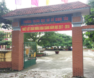 Kỷ luật nghiêm hiệu trưởng thu đầu năm mỗi học sinh hơn 9 triệu