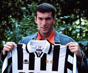 Man Utd từ chối mua Zidane vì Cantona