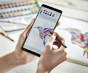 S Pen biến Galaxy Note 8 thành bảng vẽ thực thụ