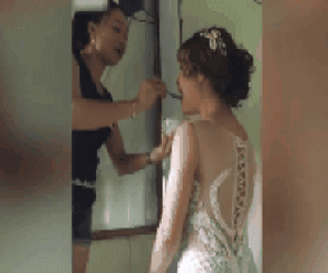 Sợ con dâu chụp ảnh cưới mệt, mẹ chồng tận tình đứng bên, xúc từng thìa cơm khiến chị em phát ghen