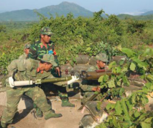 Súng chống tăng Việt Nam bắn đạn thật