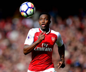 Welbeck lập cú đúp, Arsenal tìm lại niềm vui chiến thắng