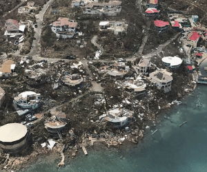 Siêu bão Irma phá tan hòn đảo ở Caribe, “giúp” 120 tù nhân bỏ trốn