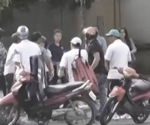 Dàn cảnh đánh ghen để cướp giữa Sài Gòn