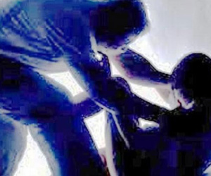 Người đàn ông dụ bé gái 9 tuổi làm "chuyện người lớn"