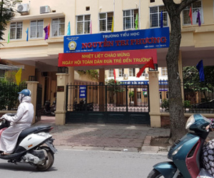 49 hiệu trưởng họp sau vụ cô giáo đánh tím chân học sinh