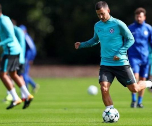 Hazard chưa thể trở lại đội hình xuất phát của Chelsea