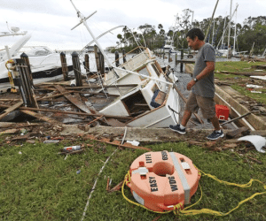 Người Việt ở Florida nhiều lo âu sau bão tan
