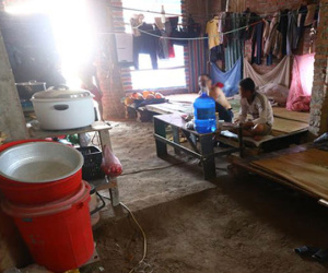 Vợ chồng đêm ngủ với nhau tại biệt thự triệu đô nhưng phải "nhịn yêu", vài tháng đi nhà nghỉ một lần