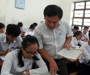 Không dạy thêm, thầy cô làm gì để sống?