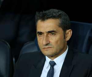 Barca giờ là của riêng Ernesto Valverde