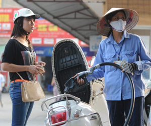 Chủ tịch QH không đồng ý tăng thuế môi trường với xăng lên 8.000 đồng