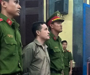 "Doanh nhân" ngoại quốc van xin tòa không tuyên án tử hình
