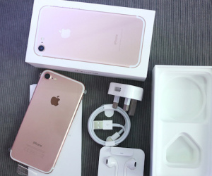 Mua iPhone 8 xách tay: Làm sao để không bị hố?