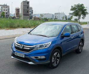 5 mẫu xe sụt giá hàng trăm triệu đồng tại Việt Nam