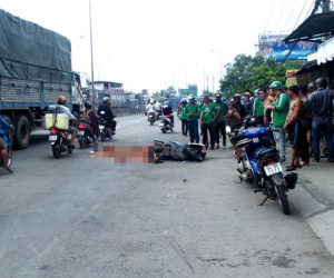 Tài xế Grabbike tử vong sau va chạm với xe đầu kéo trên quốc lộ