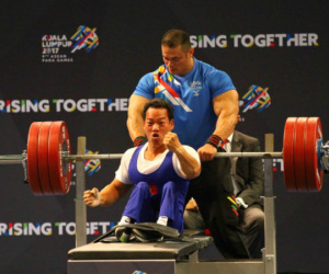 Lê Văn Công và Nguyễn Bình An phá sâu kỷ lục ASEAN Para Games