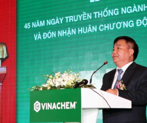Điểm danh loạt sếp Vinachem bị kỷ luật vì làm lỗ 4.200 tỷ