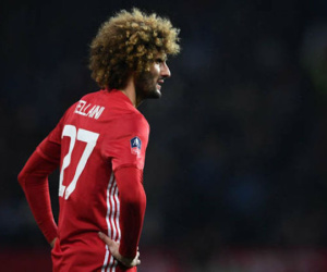 MU đối xử bất công, Fellaini tự ái: Coi chừng Arsenal – Wenger “cướp hàng”