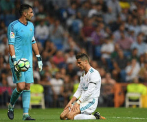 Real thua ngay trên sân nhà trong trận tái xuất của Ronaldo