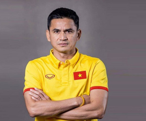 HLV Kiatisak sẽ gặp lãnh đạo VFF vào ngày mai