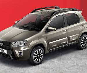 Ô tô Toyota giá rẻ kỷ lục, ra hàng xe 240 triệu đồng
