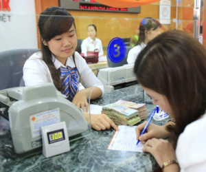 Sổ tiết kiệm "bốc hơi": Người gửi tiền cẩn thận trước nạn lừa đảo