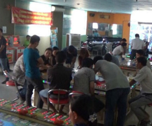 Triệt phá trung tâm cờ bạc trá hình ở Sài Gòn