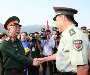 Bắt đầu giao lưu quốc phòng biên giới Việt-Trung