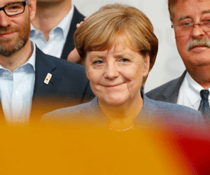 Merkel thắng nhiệm kỳ 4: Vị đắng tân phát xít