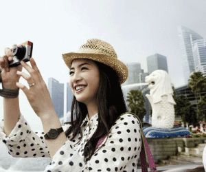 Du khách Trung Quốc được chỉ dạy về văn minh khi tới Singapore