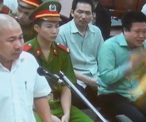 Nước mắt và tình người trong đại án Hà Văn Thắm