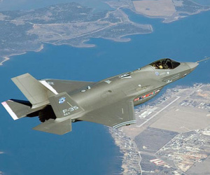 Mỹ tính cho 100 máy bay chiến đấu F-35 “về hưu” sớm